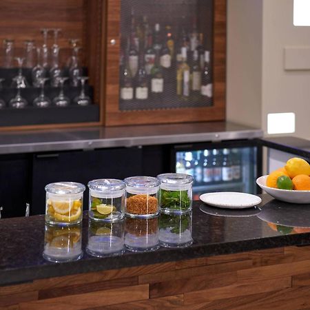 Courtyard By Marriott Jackson Hotell Exteriör bild