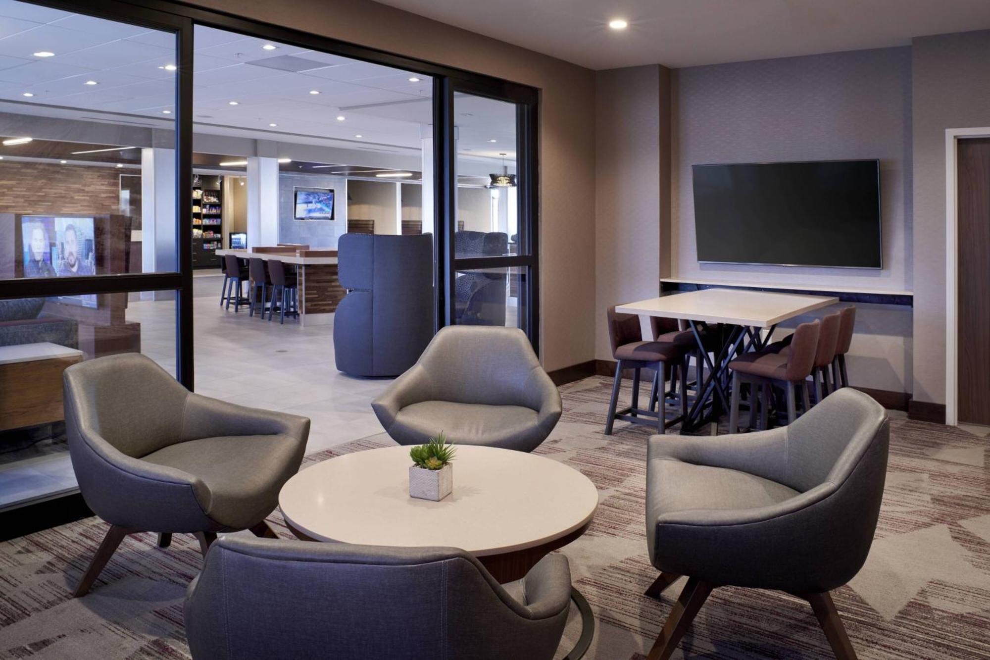 Courtyard By Marriott Jackson Hotell Exteriör bild