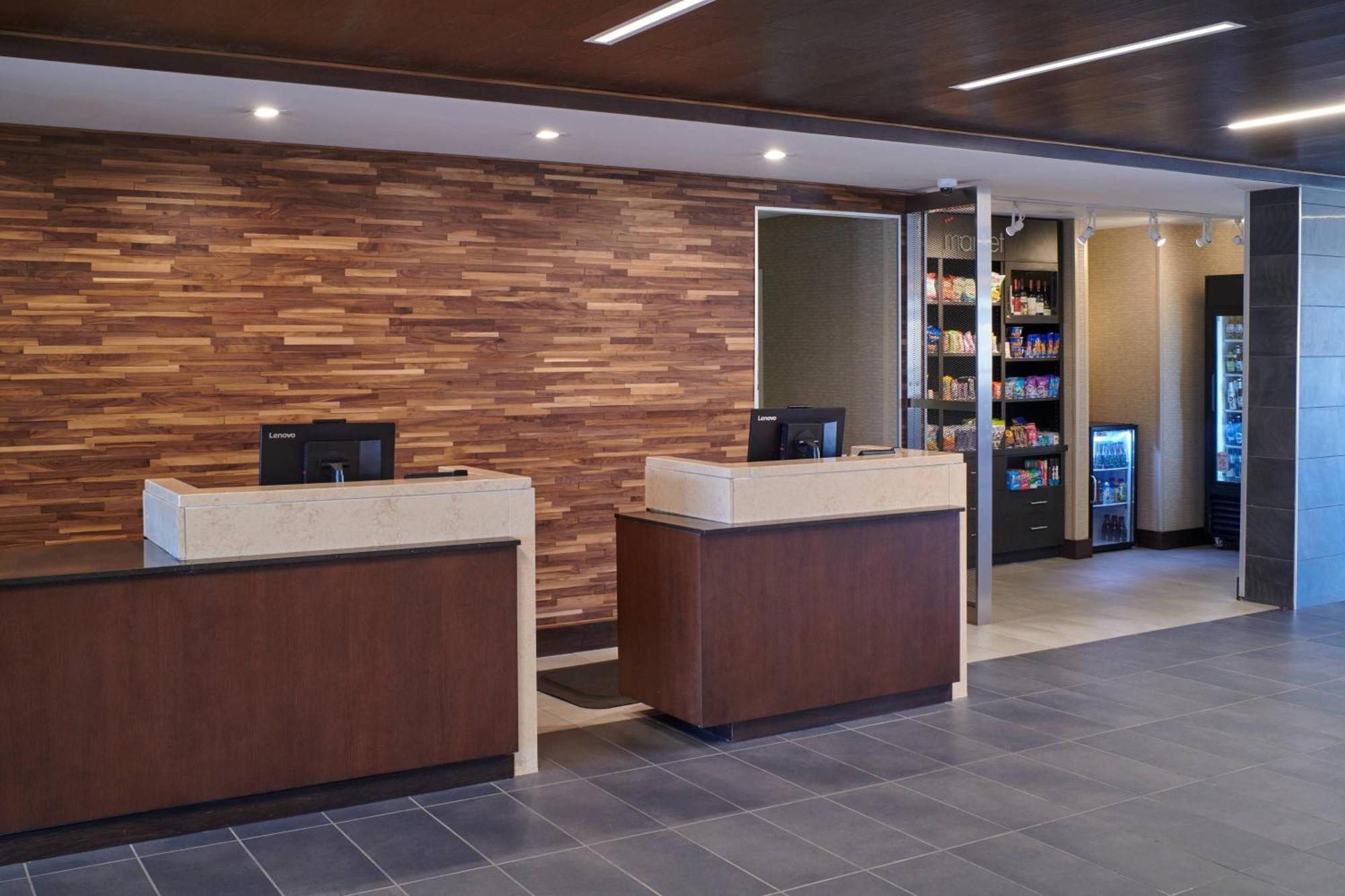 Courtyard By Marriott Jackson Hotell Exteriör bild