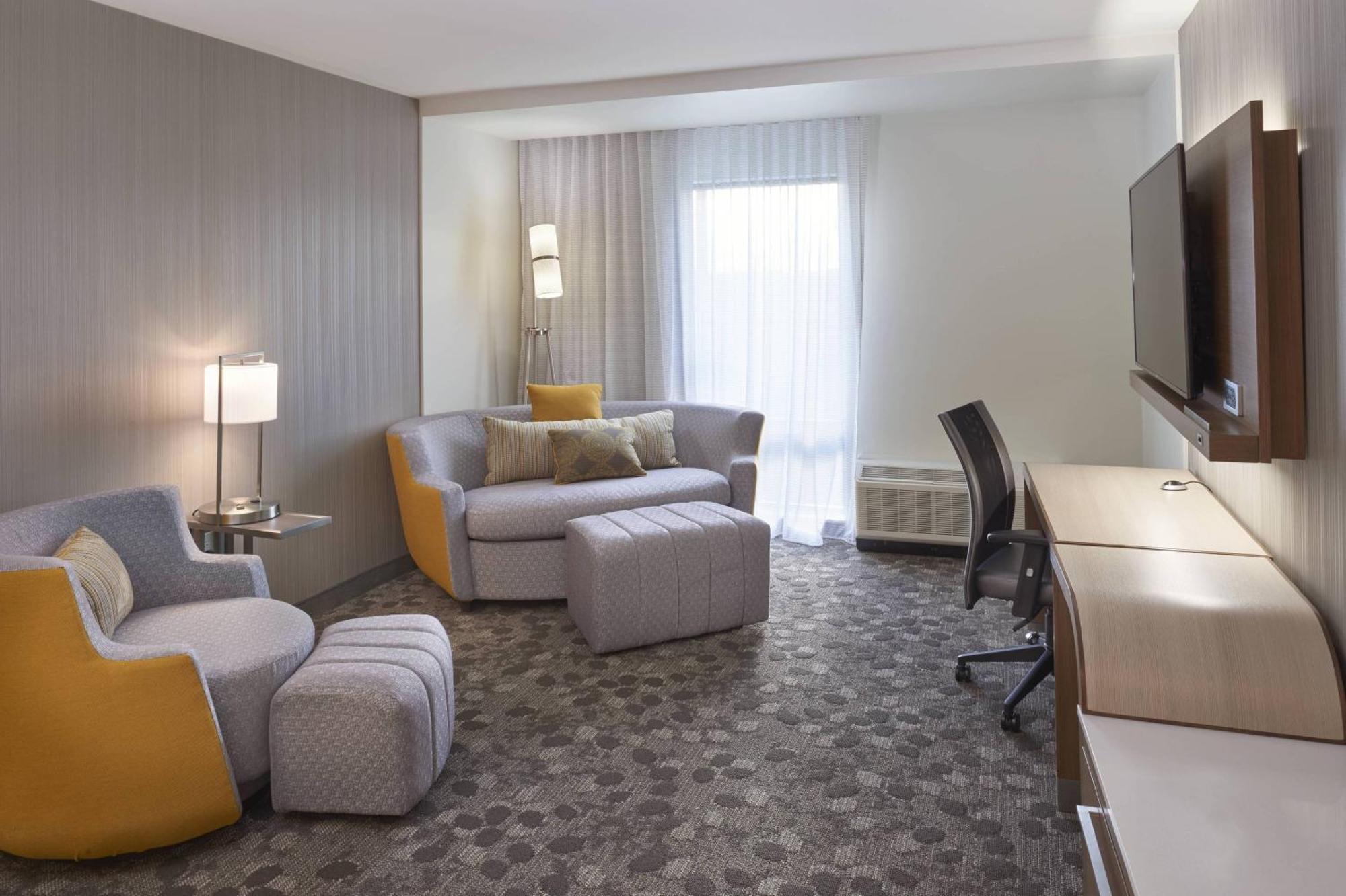 Courtyard By Marriott Jackson Hotell Exteriör bild